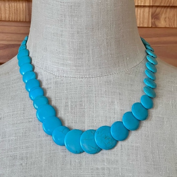Faux Turquoise Beaded Necklace Western Coastal Grandma Boho Bohemian - Picture 2 of 6